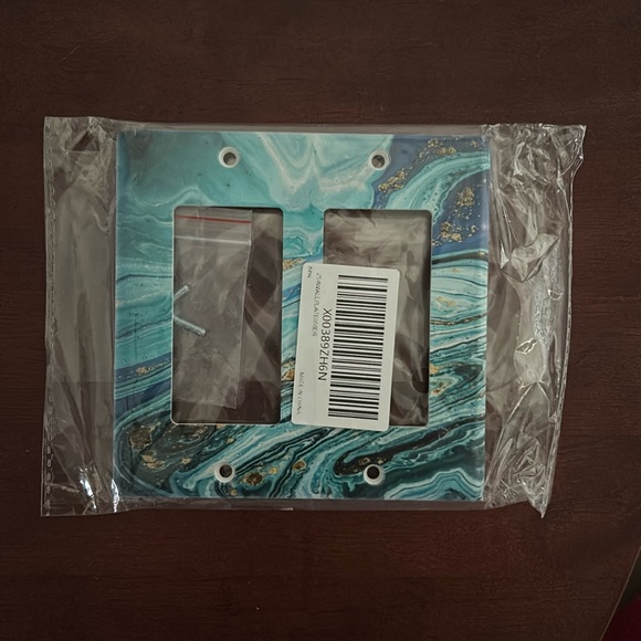 Marble blue toggle light switch cover. - Picture 1 of 2